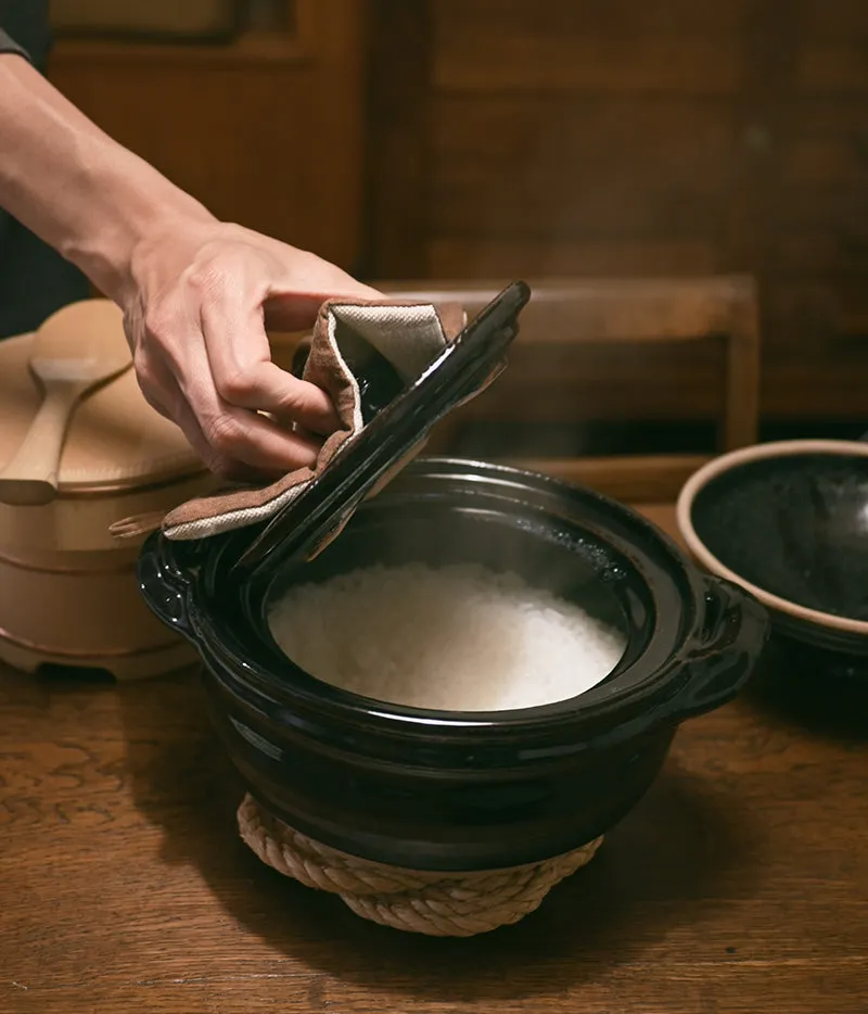 Donabe Rice Cooker (25% off)